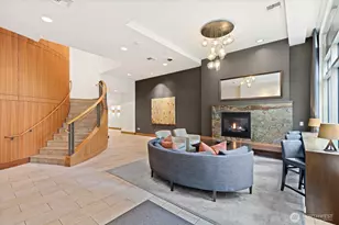 910 Lenora St, Seattle, WA 98121 - Photo 23