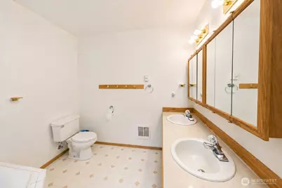 1615 112th Street SW #11, Everett, WA 98204 - Photo 23