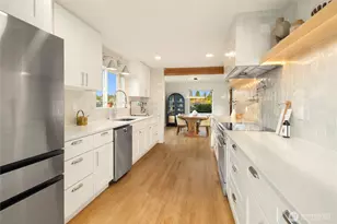 8557 24th Ave NW, Seattle, WA 98117 - Photo 15