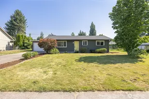 303 Garfield St, Sumas, WA 98295 - Photo 3