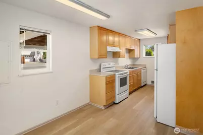 12018 Gibson Road, Everett, WA 98204 - Photo 23