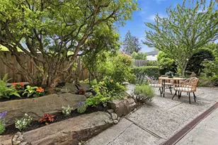8701 35th Ave NE, Seattle, WA 98115 - Photo 27