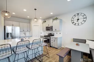 3240 104th Dr NE, Lake Stevens, WA 98258 - Photo 13