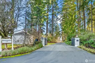 7104 E Grapeview Loop Rd, Allyn, WA 98524 - Photo 5