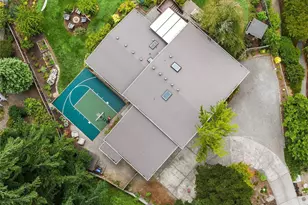 1308 158th Pl SE, Bellevue, WA 98008 - Photo 35