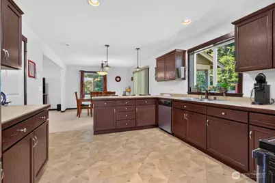 6608 184th Drive SE, Snohomish, WA 98290 - Photo 17