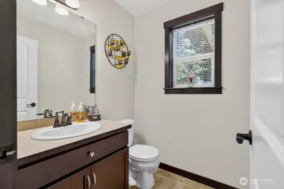 6608 184th Drive SE, Snohomish, WA 98290 - Photo 21