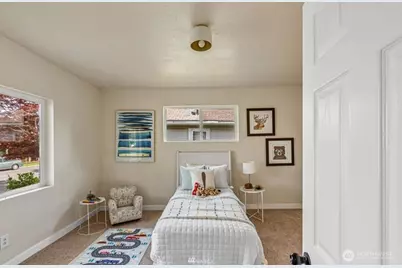 238 Meadow N, Renton, WA 98057 - Photo 13