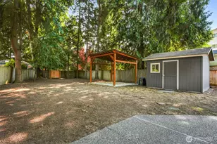 1527 NE 123rd St, Seattle, WA 98125 - Photo 29