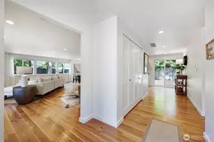 1527 NE 123rd St, Seattle, WA 98125 - Photo 5