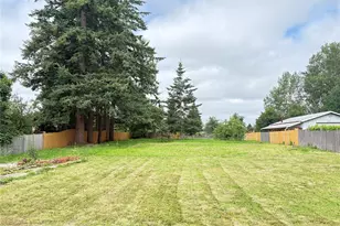 1828 Gossard St, Enumclaw, WA 98022 - Photo 25