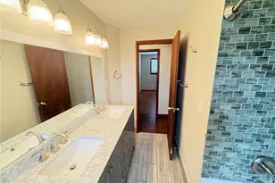 1828 Gossard St, Enumclaw, WA 98022 - Photo 17