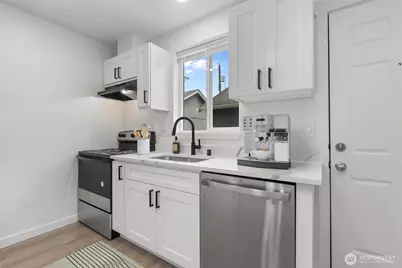 4030 A S Puget Sound Avenue #2, Tacoma, WA 98409 - Photo 7