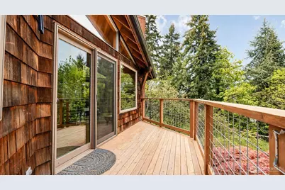 2419 Federal Avenue E, Seattle, WA 98102 - Photo 27