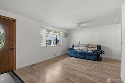 11833 SE 272nd Place, Kent, WA 98030 - Photo 7