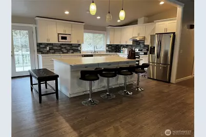 15201 221st Avenue NE, Woodinville, WA 98077 - Photo 5