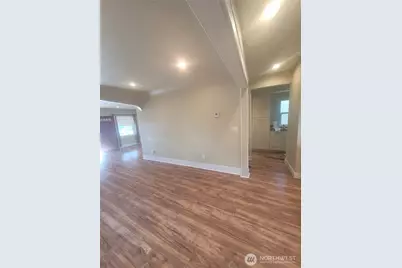 5823 S Lawrence, Tacoma, WA 98409 - Photo 9