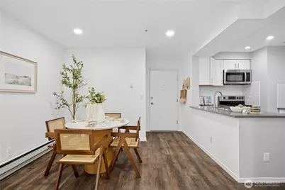769 Hayes Street #201, Seattle, WA 98109 - Photo 9
