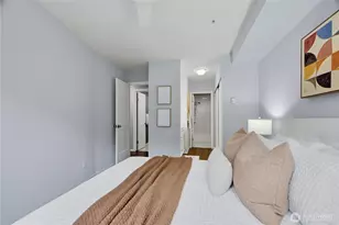 769 Hayes St, Seattle, WA 98109 - Photo 15