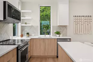 108 29th Ave E, Seattle, WA 98112 - Photo 7