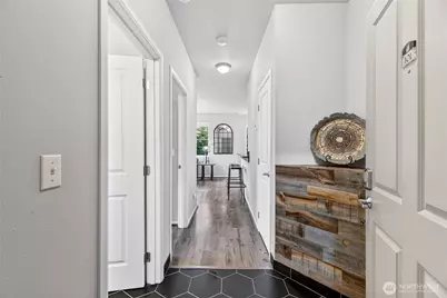 503 225th Lane NE #F101, Sammamish, WA 98074 - Photo 5