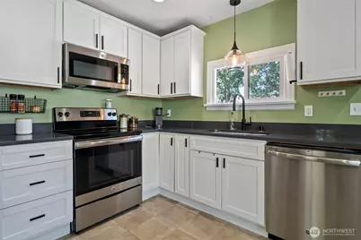 14918 Grant Avenue SW, Lakewood, WA 98498 - Photo 9