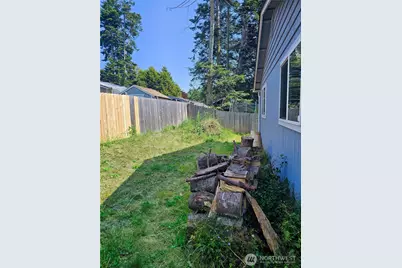 4288 N Northgate Drive, Oak Harbor, WA 98277 - Photo 3