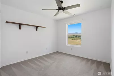 530 Wakatak Road, Yakima, WA 98908 - Photo 21