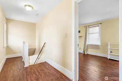 421 E Division Street, Mount Vernon, WA 98274 - Photo 13