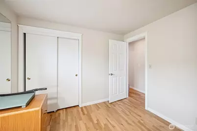 555 4th Avenue S, Edmonds, WA 98020 - Photo 23