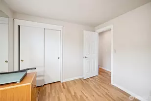 555 4th Ave S, Edmonds, WA 98020 - Photo 23