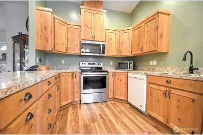 2619 159th Street Ct E, Tacoma, WA 98445 - Photo 9