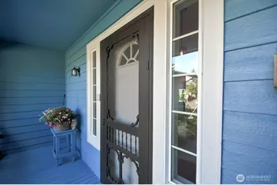 2619 159th Street Ct E, Tacoma, WA 98445 - Photo 3
