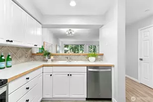 2300 Jefferson Ave NE, Renton, WA 98056 - Photo 13
