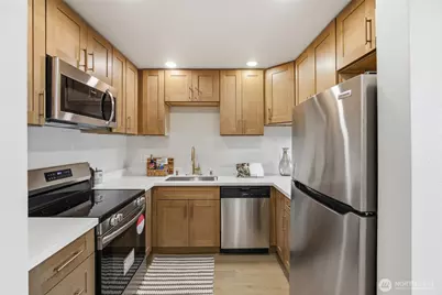 18200 NE 73rd Avenue #A111, Kenmore, WA 98028 - Photo 11