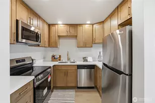 18200 NE 73rd Ave, Kenmore, WA 98028 - Photo 11
