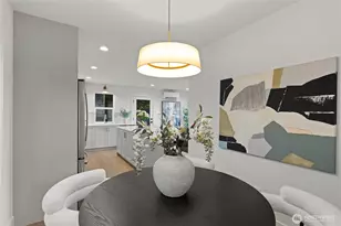 3245 13th Ave W, Seattle, WA 98119 - Photo 9