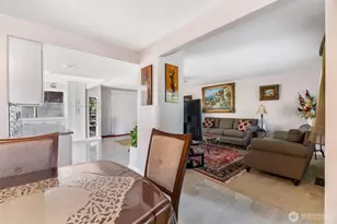 16745 Meridian Ave N, Seattle, WA 98133 - Photo 13