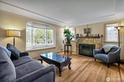 324 Stevens Avenue SW, Renton, WA 98057 - Photo 7