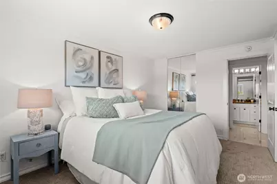 2501 Canterbury Lane E #203, Seattle, WA 98112 - Photo 21