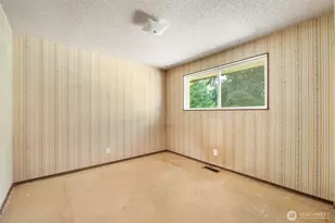 535 Surfcrest Pl NE, Poulsbo, WA 98370 - Photo 17