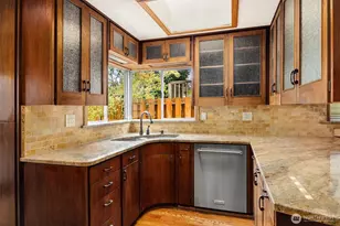 7712 23rd Ave NW, Seattle, WA 98117 - Photo 3