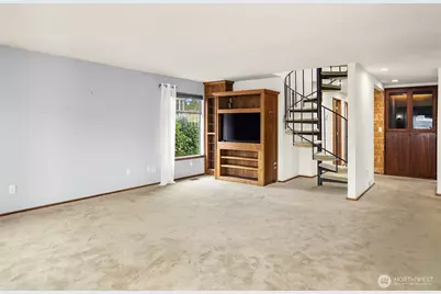 7712 23rd Avenue NW, Seattle, WA 98117 - Photo 7