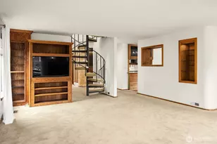 7712 23rd Ave NW, Seattle, WA 98117 - Photo 9