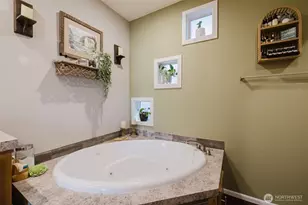 5709 NE Woodburn Rd, Kingston, WA 98346 - Photo 21