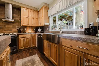 5709 NE Woodburn Road, Kingston, WA 98346 - Photo 11