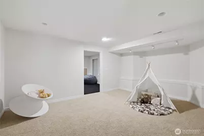 3697 134th Ave SE, Bellevue, WA 98006 - Photo 39