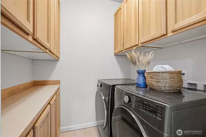 3697 134th Ave SE, Bellevue, WA 98006 - Photo 17