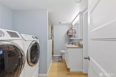 10611 2nd Place SW, Seattle, WA 98146 - Photo 19
