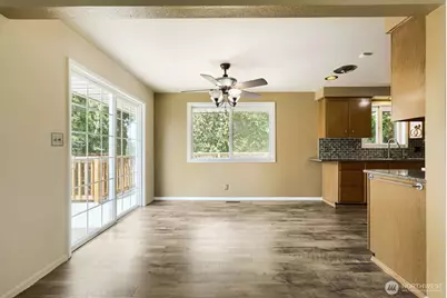 7718 S 120th St, Seattle, WA 98178 - Photo 9